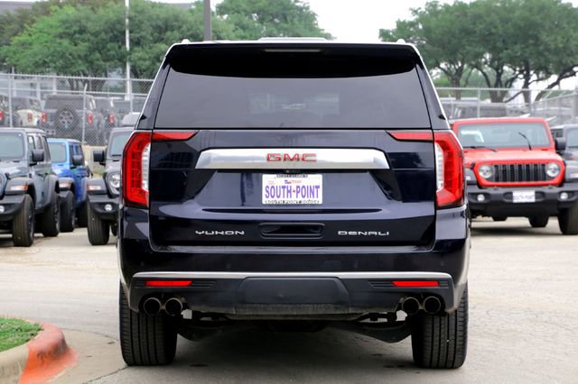 Used 2022 GMC Yukon XL Denali w/ Denali Premium Package RWD image 6