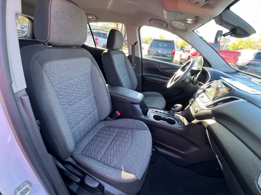 Used 2022 Chevrolet Equinox LT AWD/4WD image 27