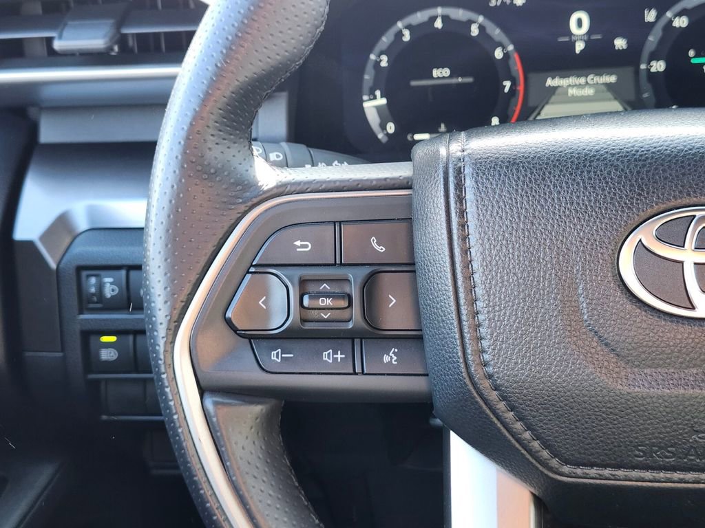 Used 2025 Toyota 4Runner TRD Sport AWD/4WD image 26