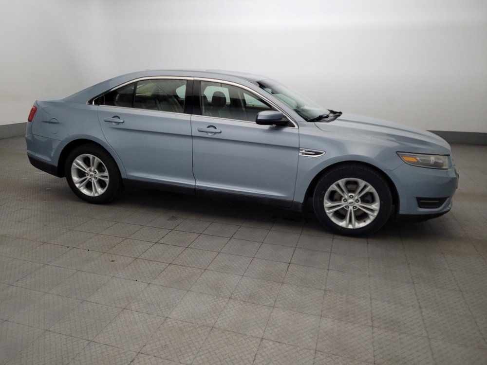 Used 2013 Ford Taurus SEL image 11