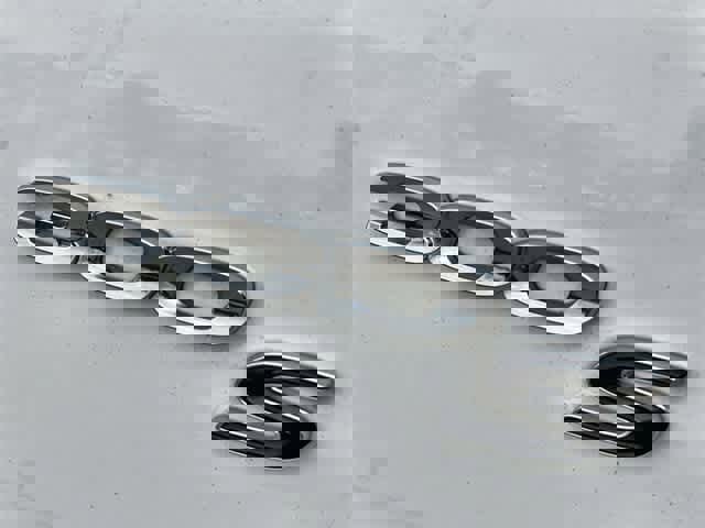 Used 2018 Chrysler 300 S image 8