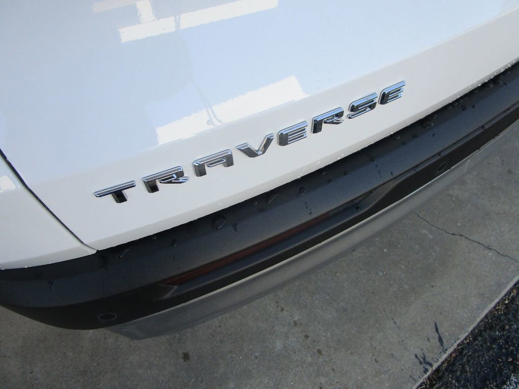 New 2026 Chevrolet Traverse LT w/ Driver Confidence Package image 10