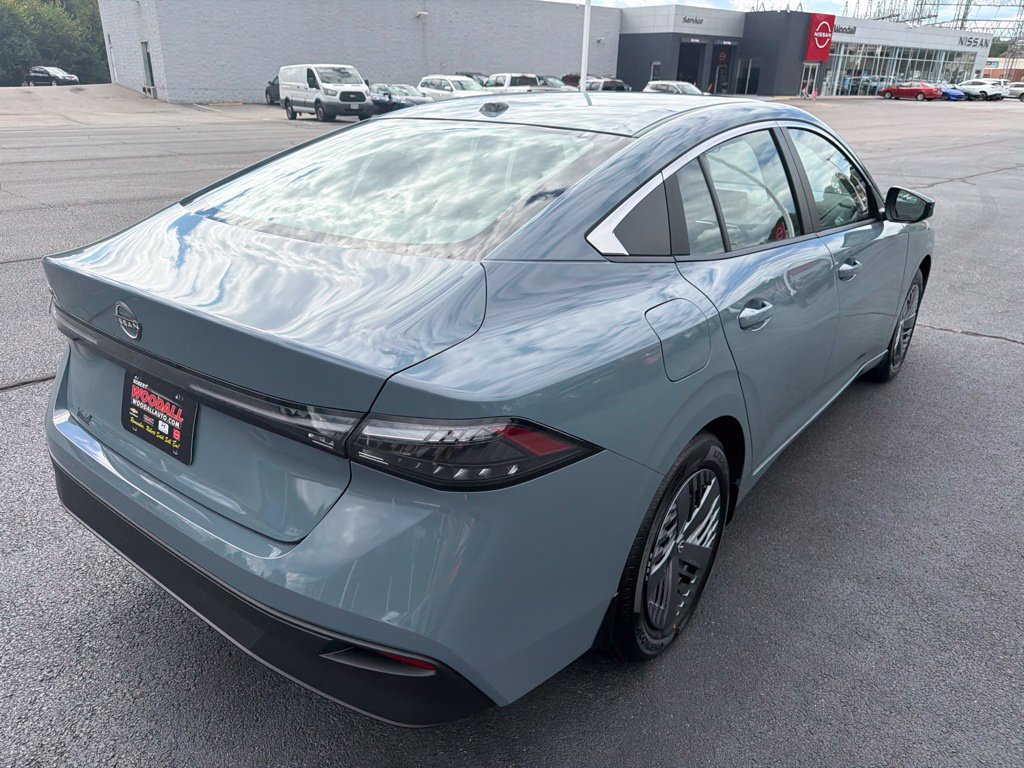 New 2027 Nissan Sentra SV w/ Floor Mat Package FWD image 9