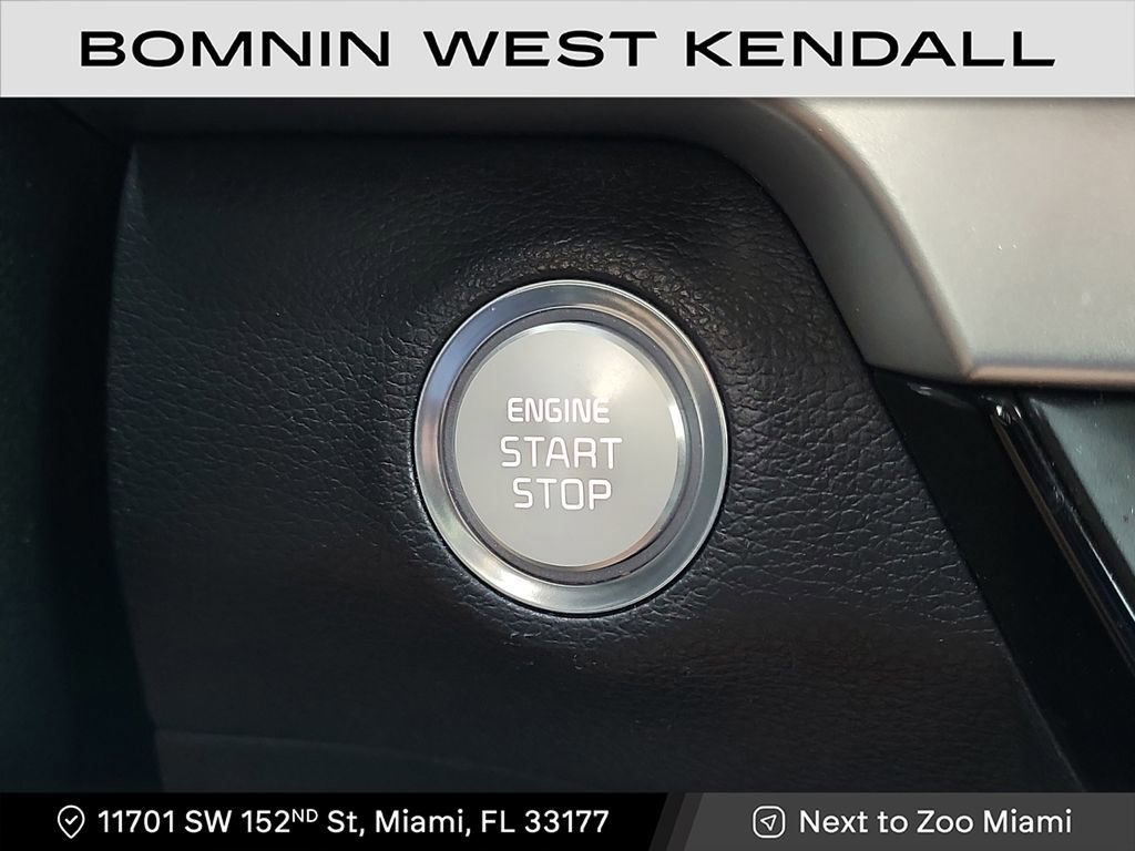 Used 2021 Kia Telluride LX image 11