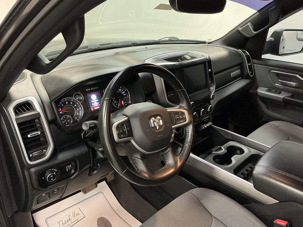 Used 2022 RAM 1500 Big Horn AWD/4WD image 10