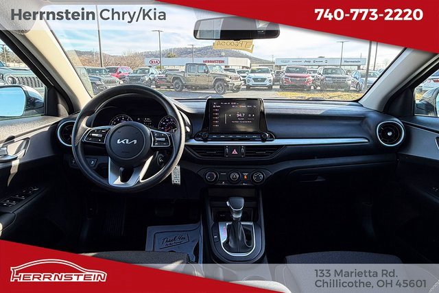 Used 2024 Kia Forte LXS image 6