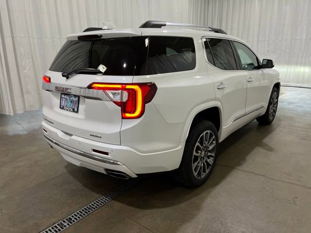 Used 2020 GMC Acadia Denali w/ Denali Ultimate Package AWD/4WD image 4