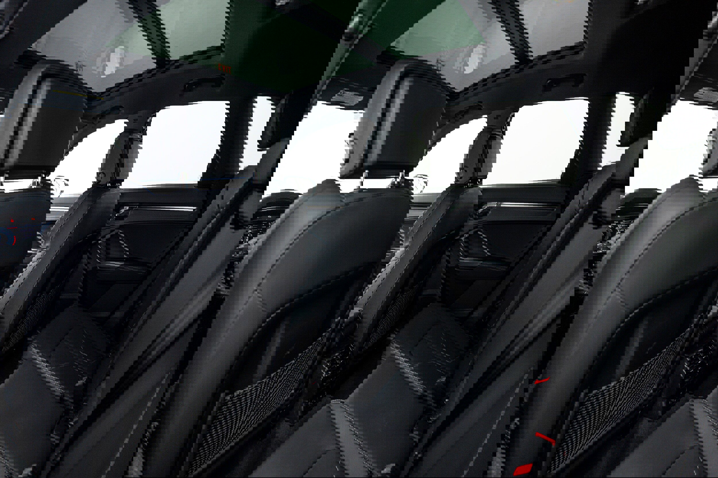 Used 2025 Audi Q3 2.0T Premium w/ Convenience Package image 19