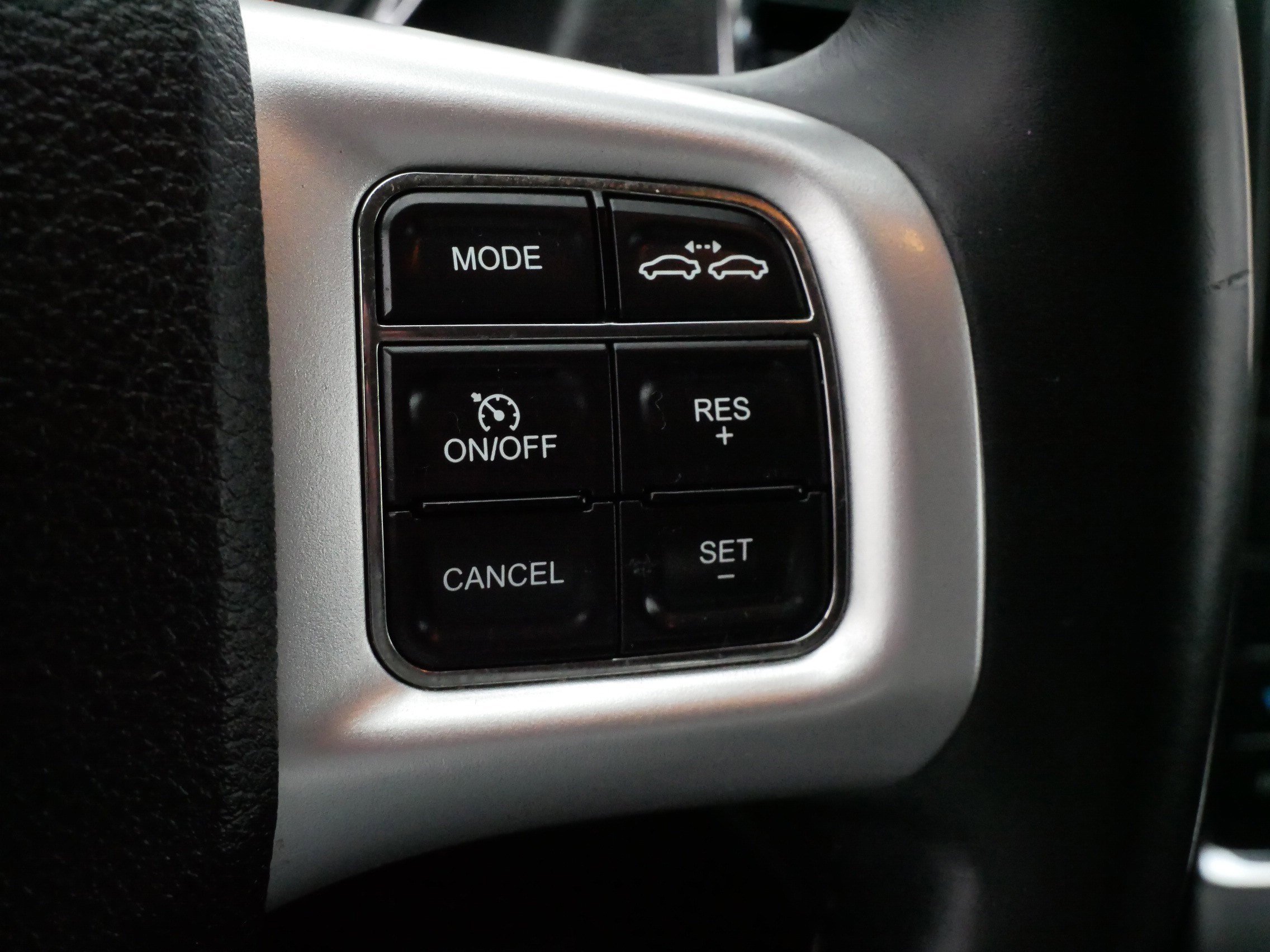 Used 2013 Dodge Durango Citadel w/ Technology Group image 26