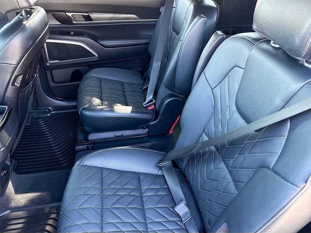 Used 2024 Kia Telluride EX X-Line AWD/4WD image 25