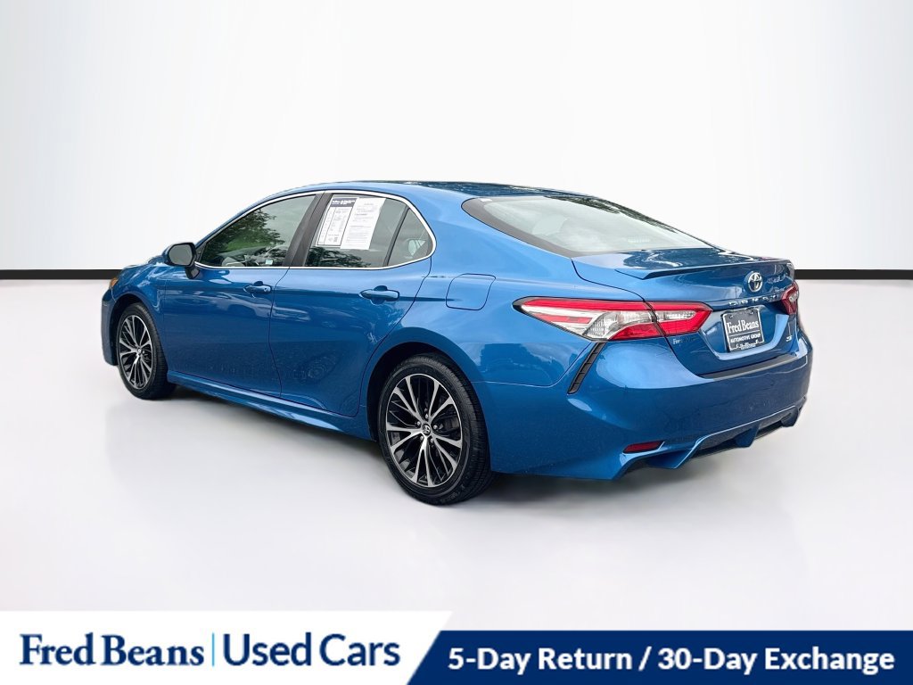 Used 2018 Toyota Camry SE FWD image 7
