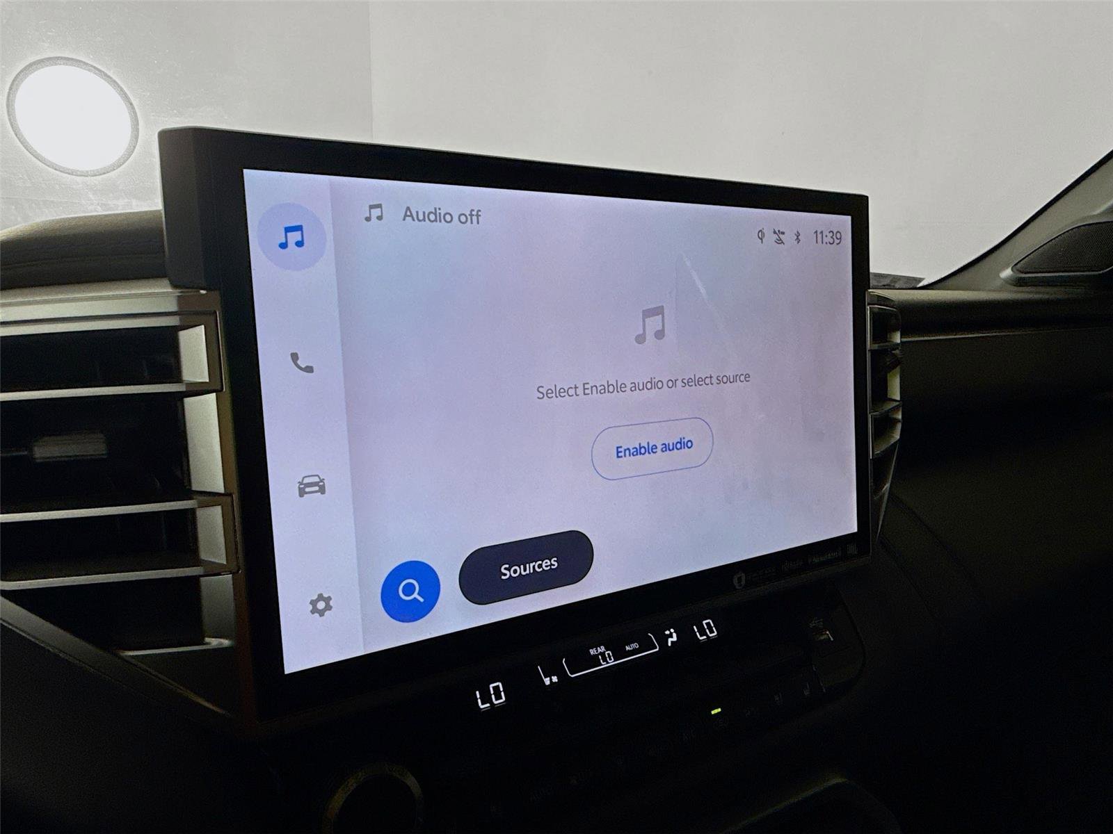 Used 2024 Toyota Sequoia Platinum image 6