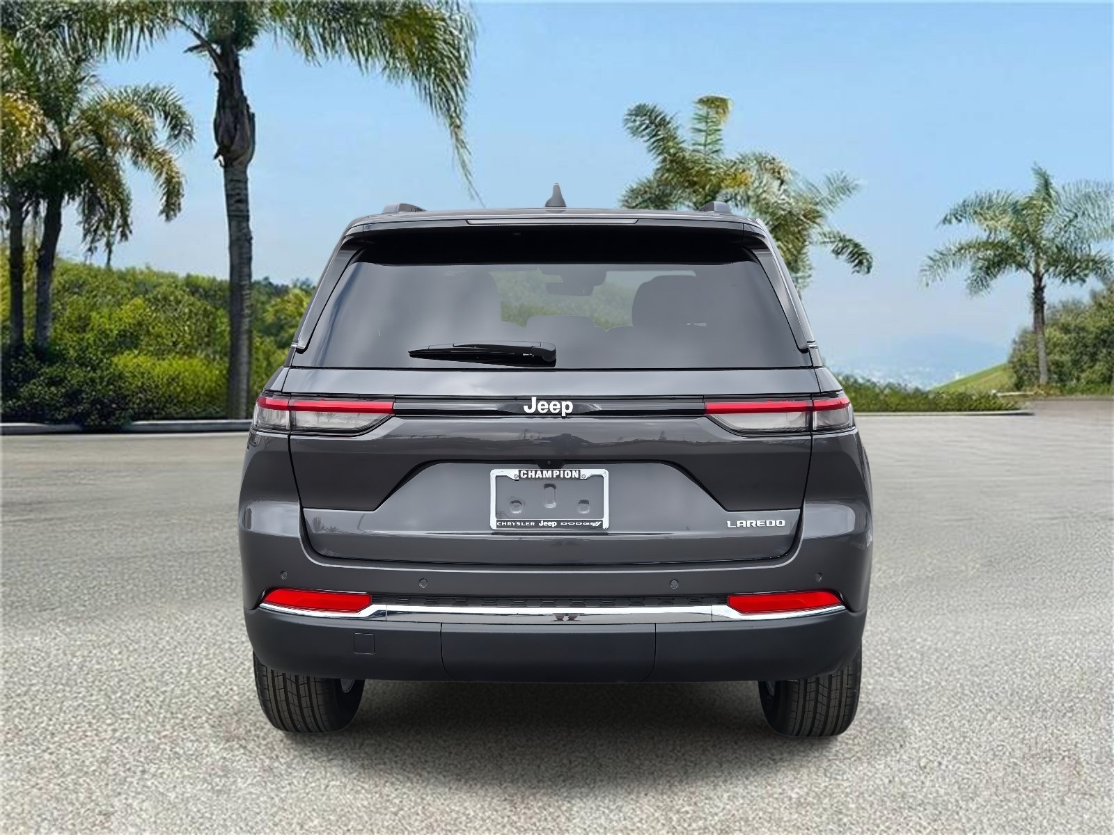 New 2026 Jeep Grand Cherokee Laredo X RWD image 5
