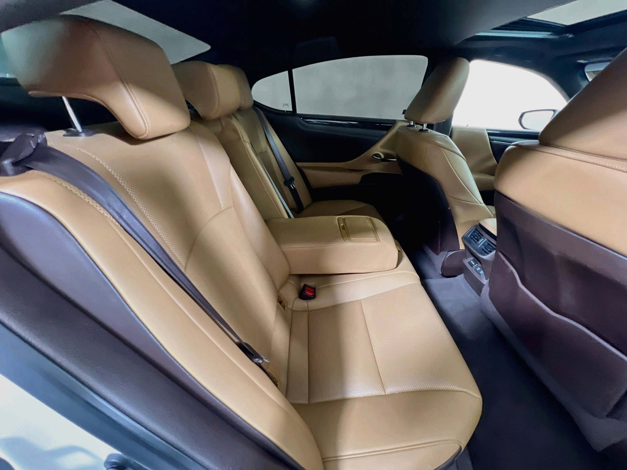 Used 2020 Lexus ES 350 w/ Premium Package FWD image 25