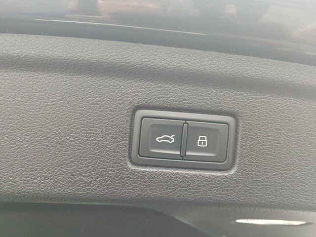 Used 2023 Audi A5 2.0T Prestige image 27