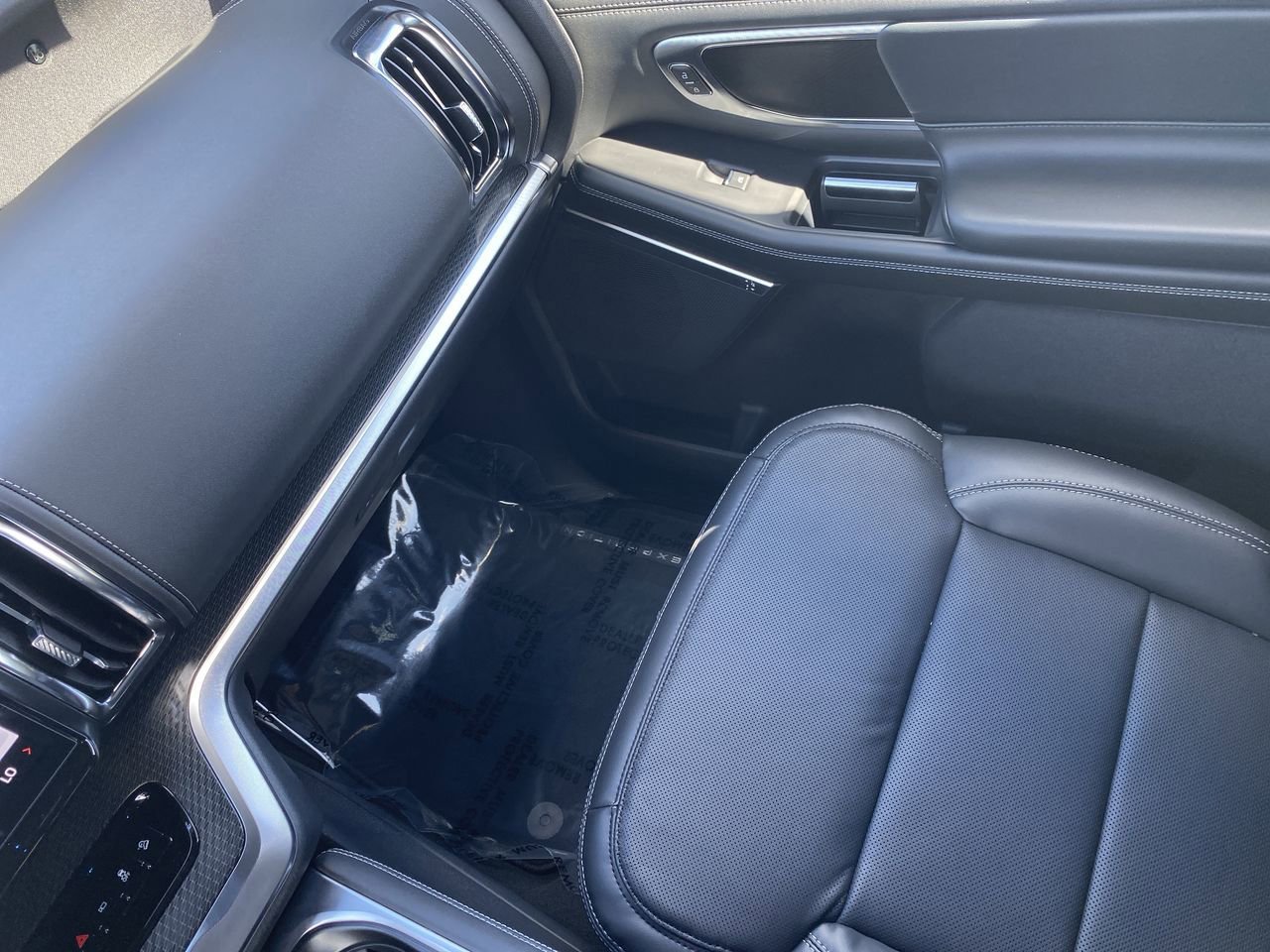 New 2026 Ford Expedition Platinum w/ Stealth Appearance Package image 14