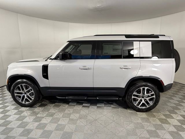 New 2026 Land Rover Defender 110 S AWD/4WD image 5