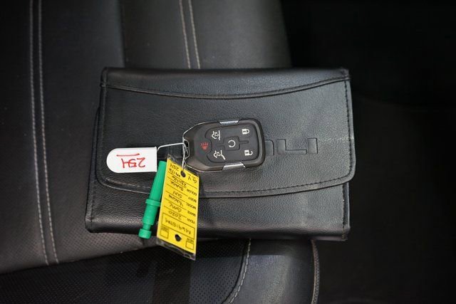 Used 2020 GMC Yukon Denali w/ Denali Ultimate Package image 65