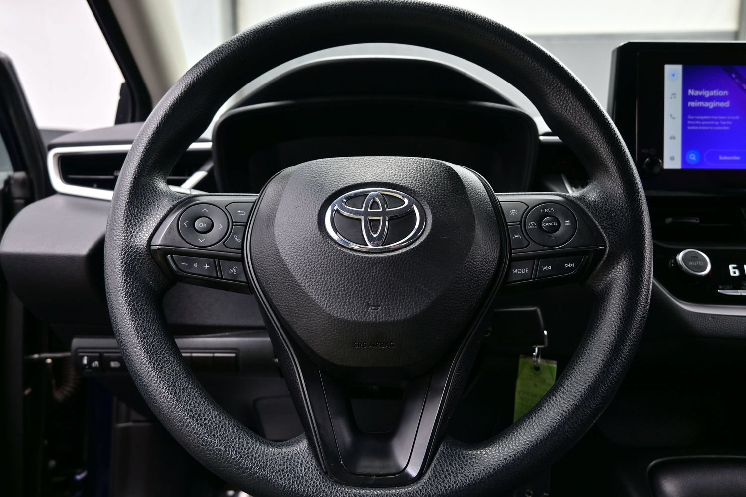 Used 2024 Toyota Corolla LE FWD image 21