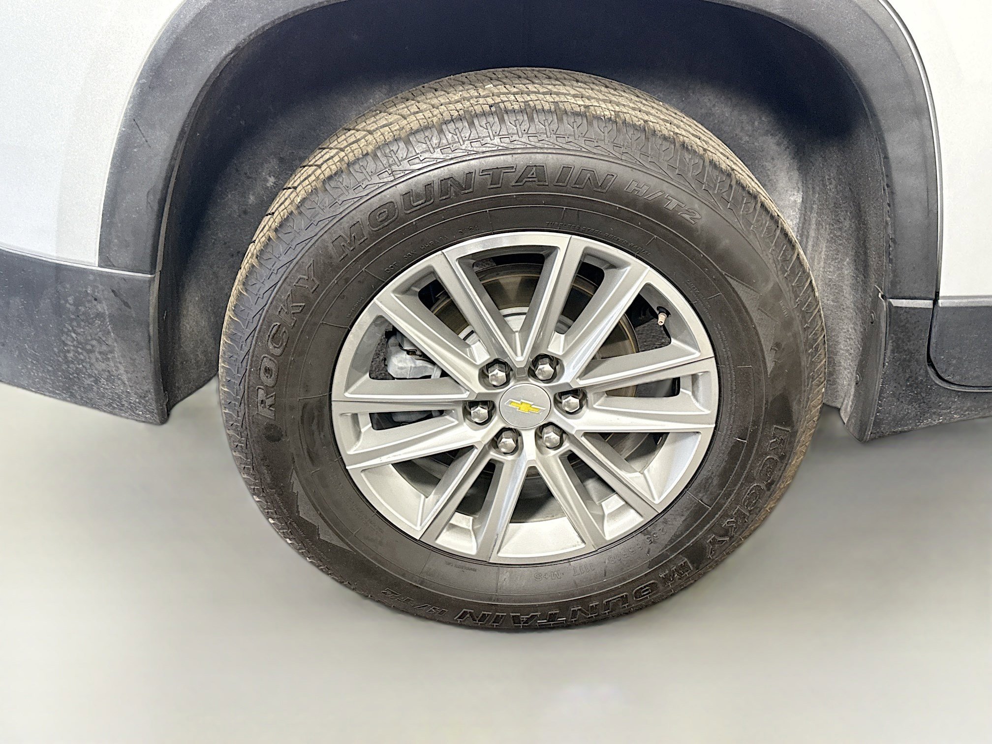 Used 2022 Chevrolet Traverse LT image 33