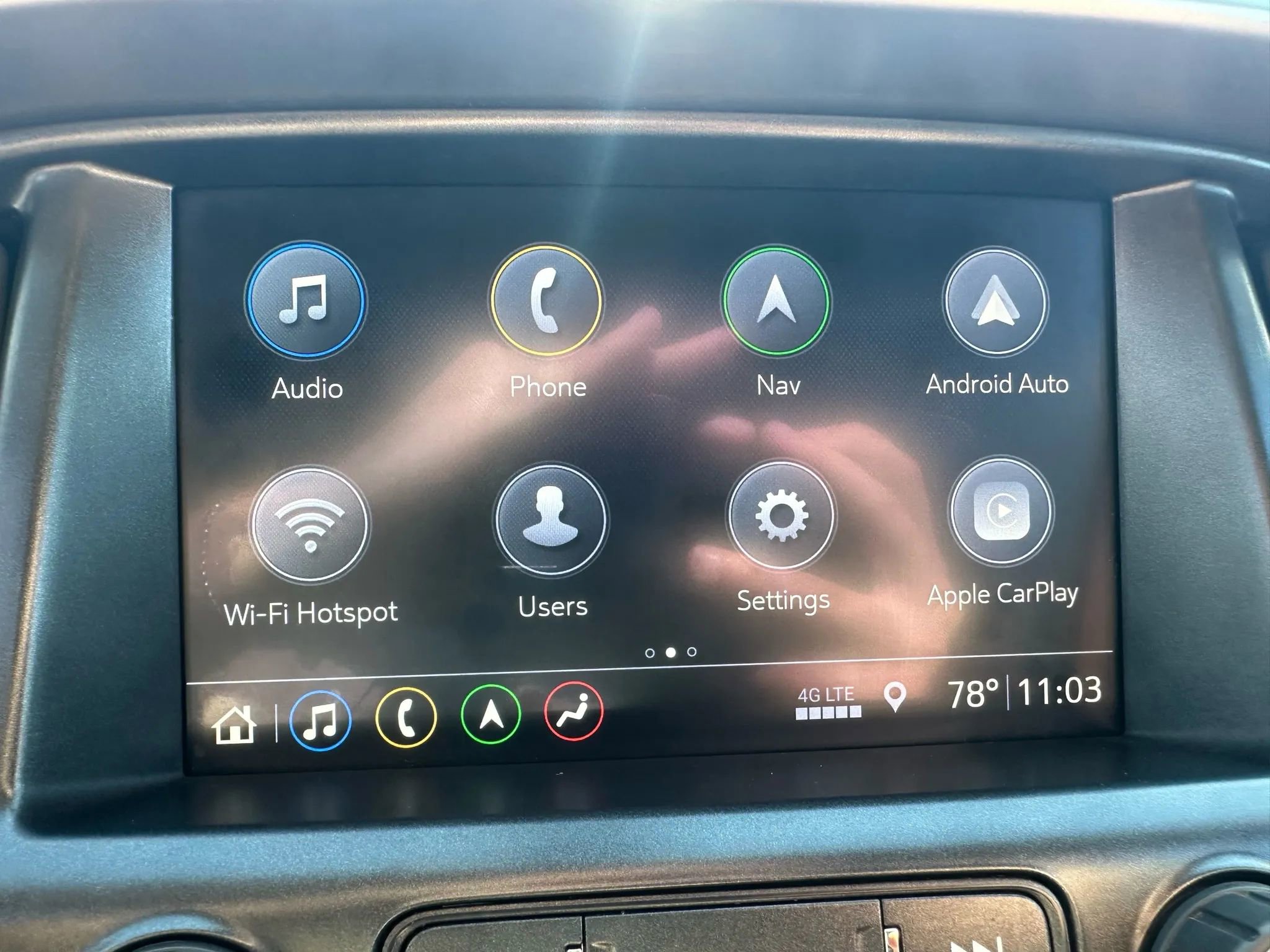 Used 2022 Chevrolet Colorado LT w/ Luxury Package image 28