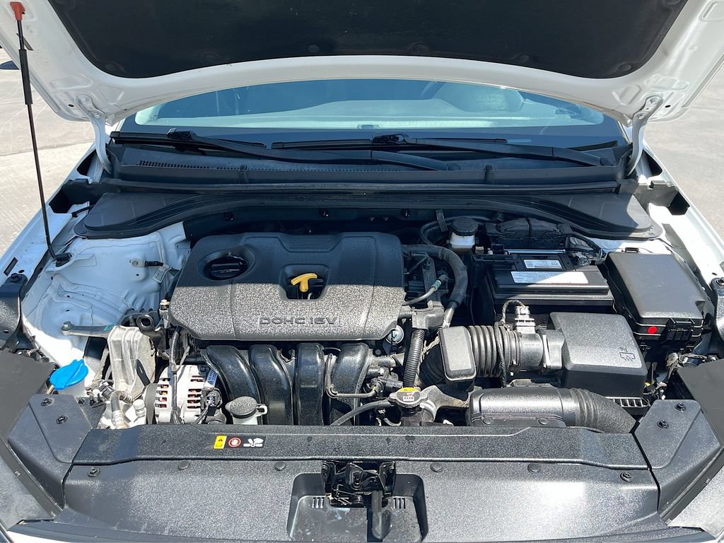 Used 2020 Hyundai Elantra Value Edition w/ Cargo Package (C1) FWD image 28