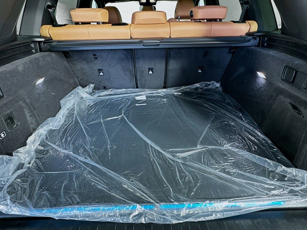 New 2026 BMW X5 xDrive50e w/ M Sport Package image 33