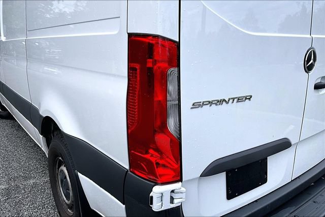 Used 2025 Mercedes-Benz Sprinter 2500 image 17