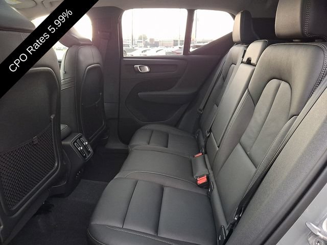 Certified 2024 Volvo XC40 B5 Plus w/ Climate Package AWD/4WD image 12