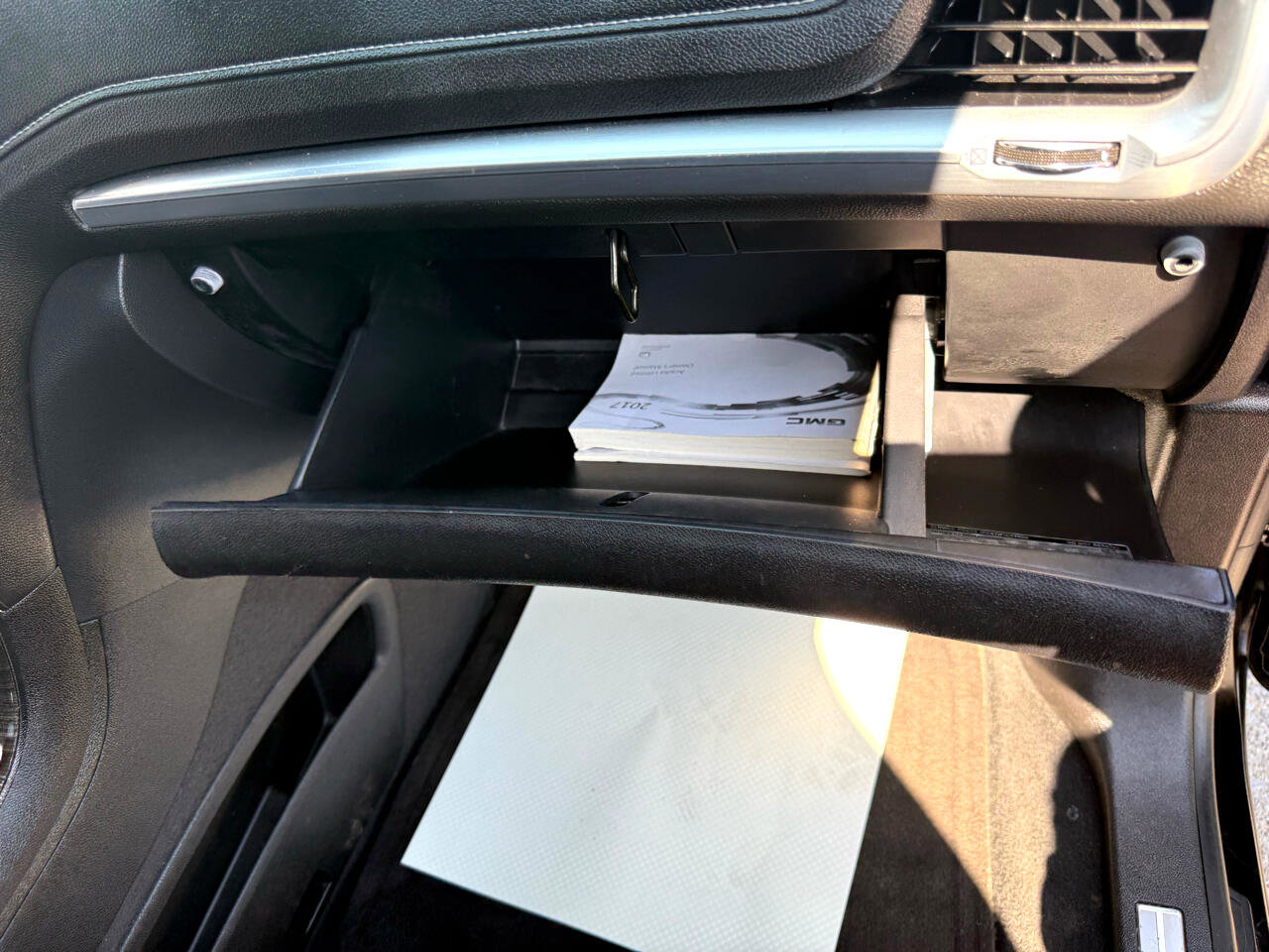 Used 2017 GMC Acadia Limited SLT image 74