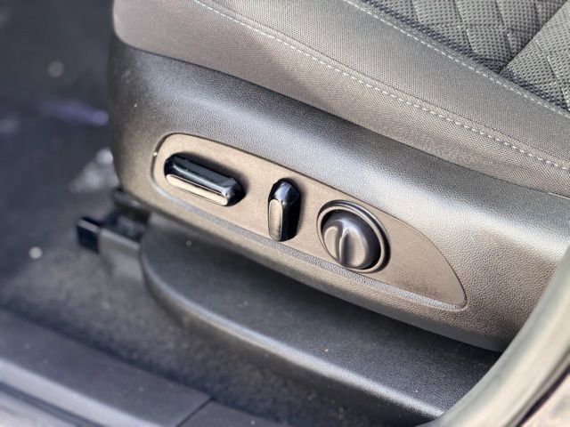 Used 2021 Chevrolet Blazer LT image 7