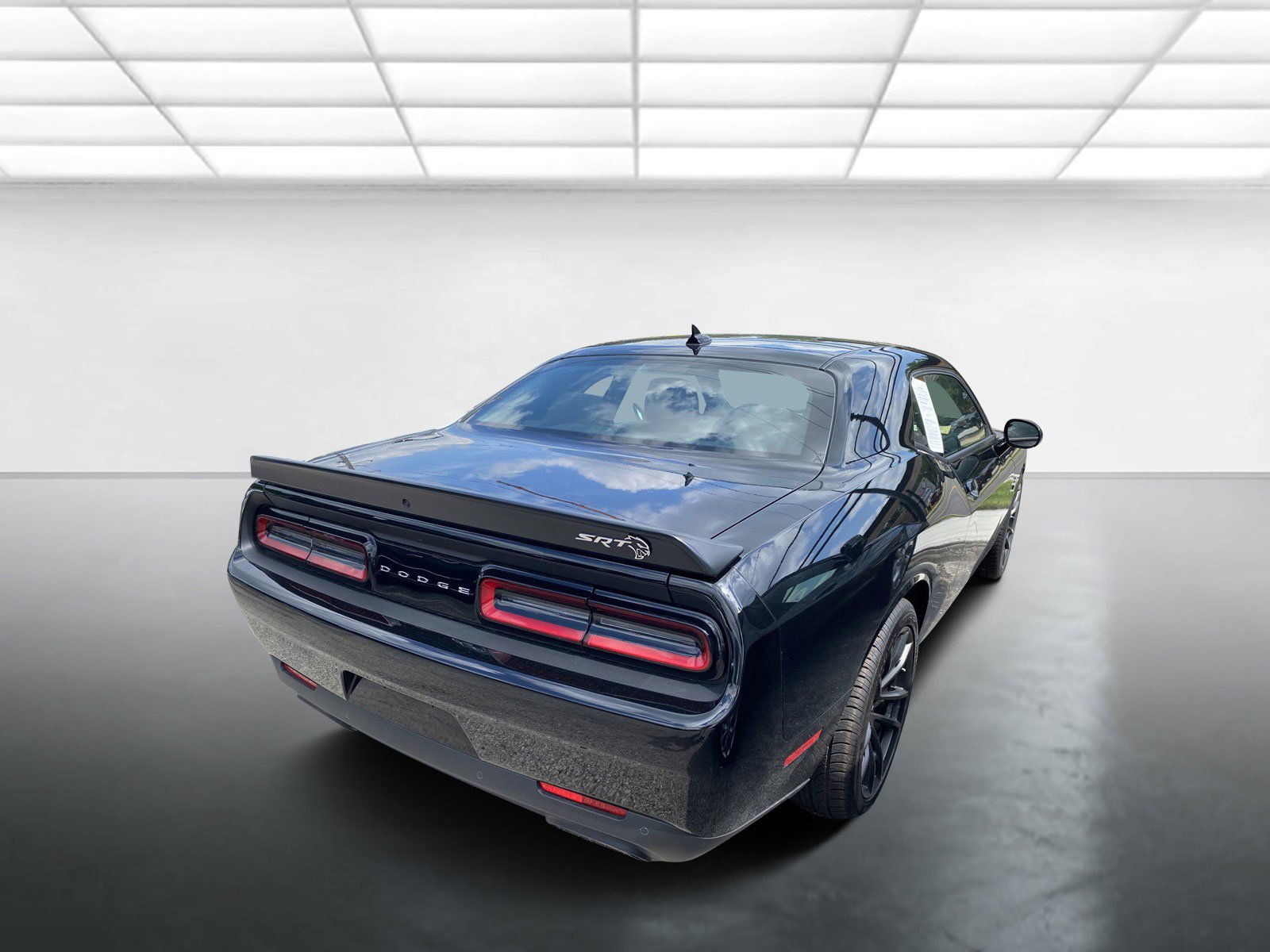 Used 2023 Dodge Challenger SRT Hellcat RWD image 4
