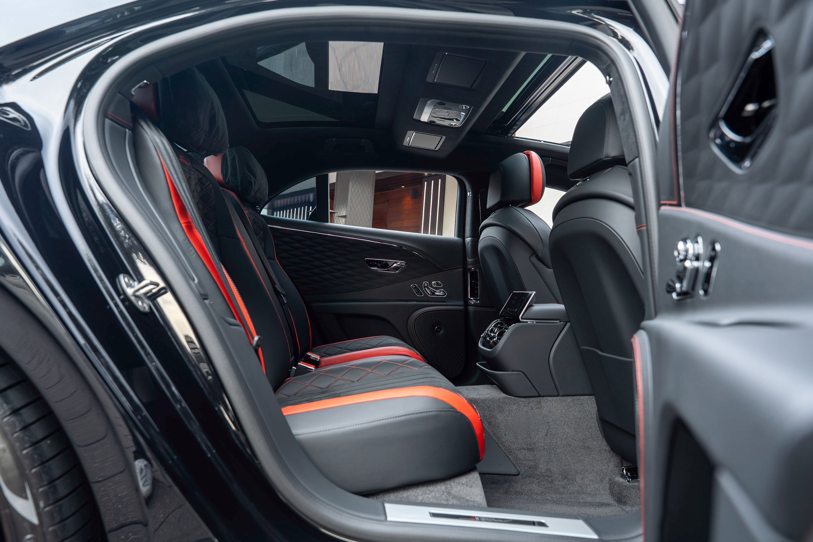 Certified 2024 Bentley Flying Spur W12 image 55