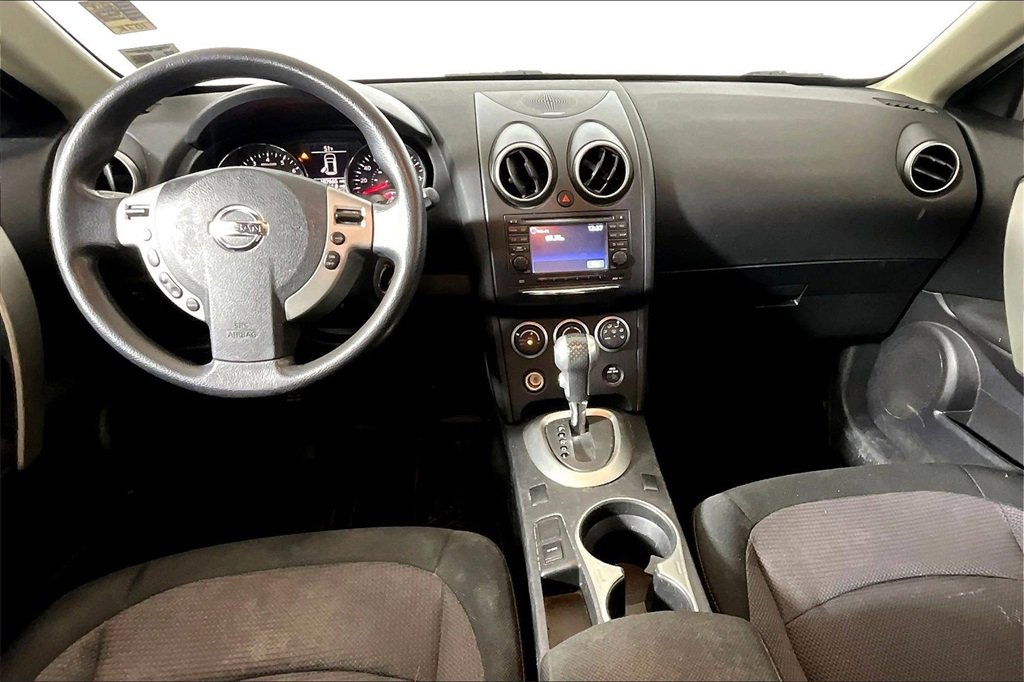 Used 2013 Nissan Rogue SV w/ Premium Pkg image 11