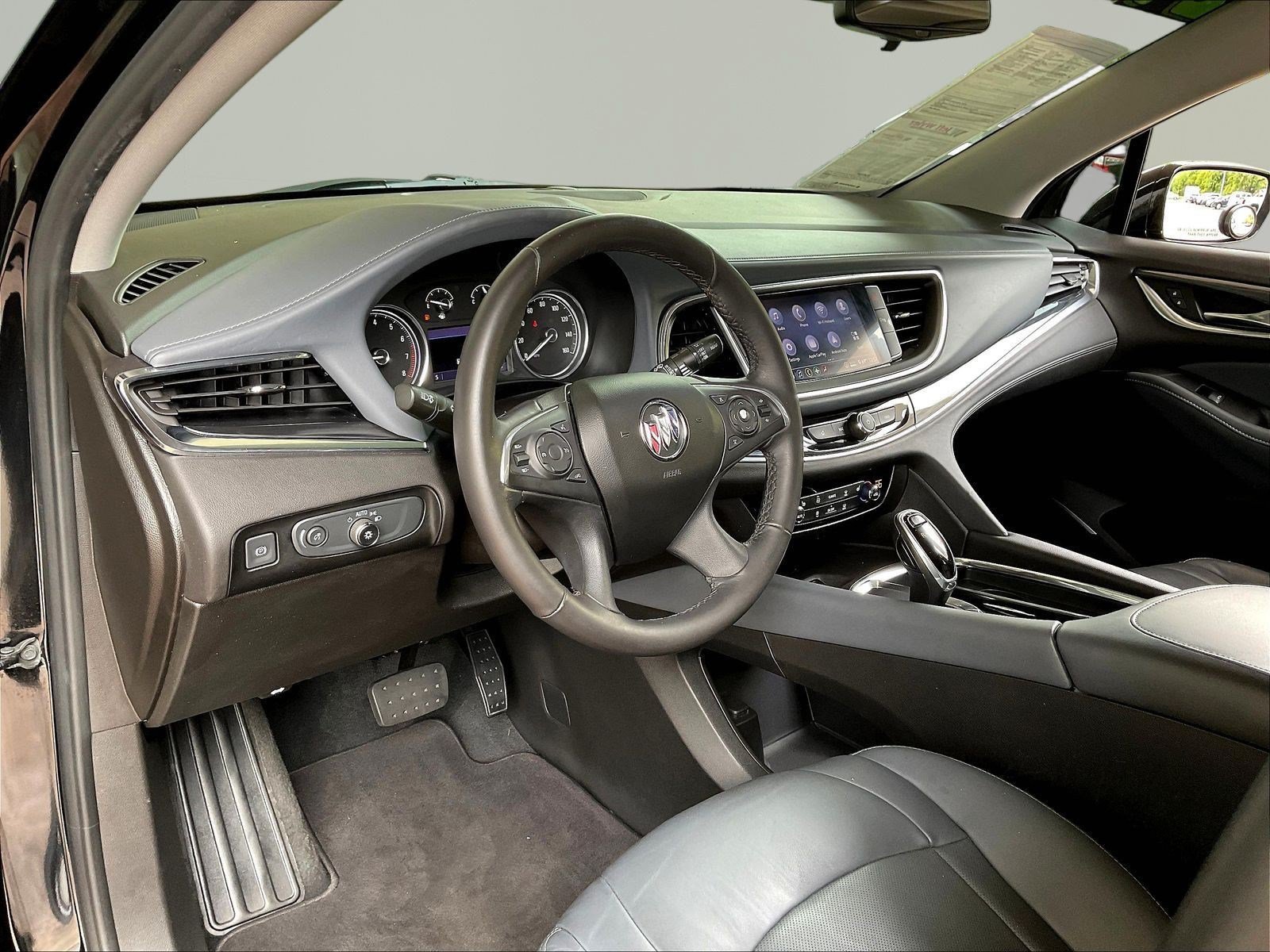 Used 2021 Buick Enclave Essence FWD image 16