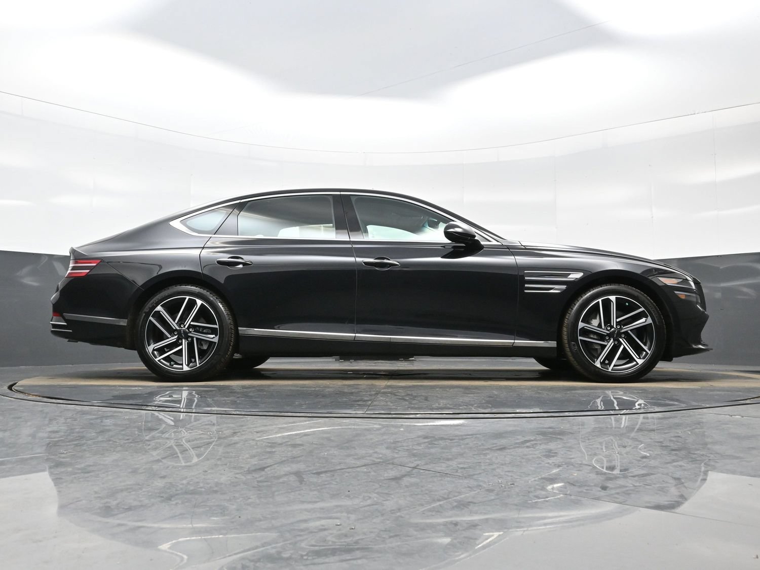 Used 2026 Genesis G80 2.5T Advanced AWD/4WD image 33
