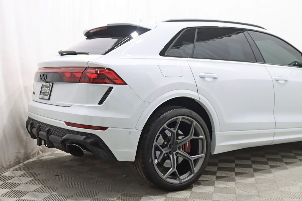 Used 2026 Audi RS Q8 performance image 10