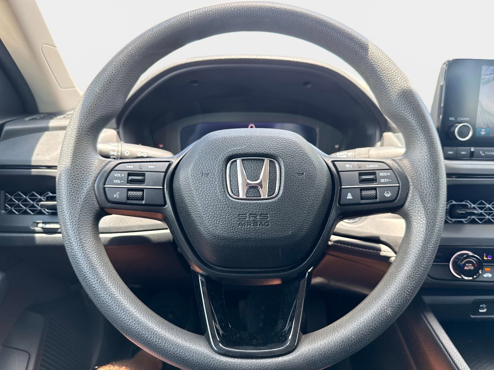 Used 2023 Honda Accord LX image 24