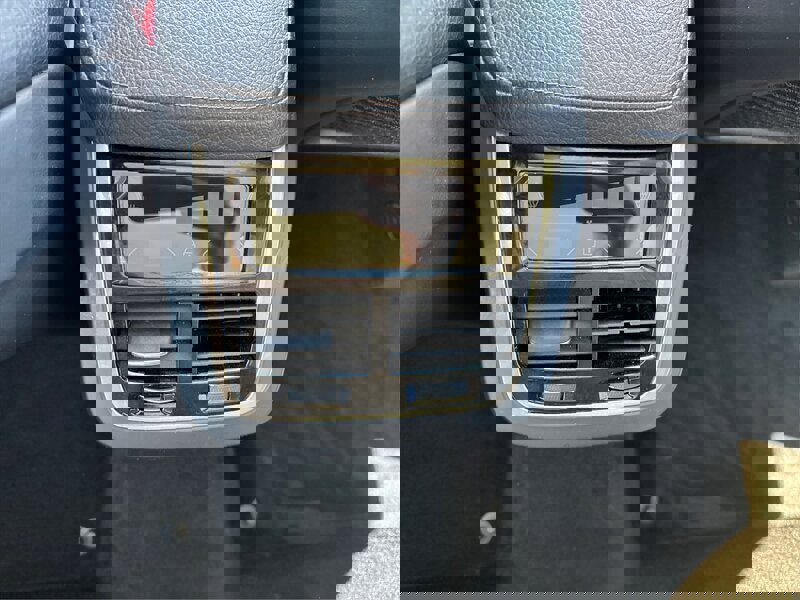 Used 2016 Volvo XC90 T6 Momentum w/ Momentum Plus Package image 60