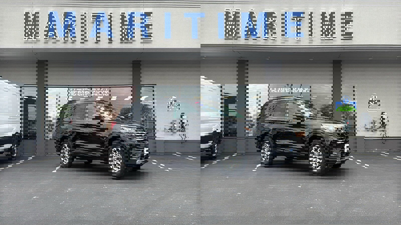 New 2026 Ford Explorer Active AWD/4WD image 2