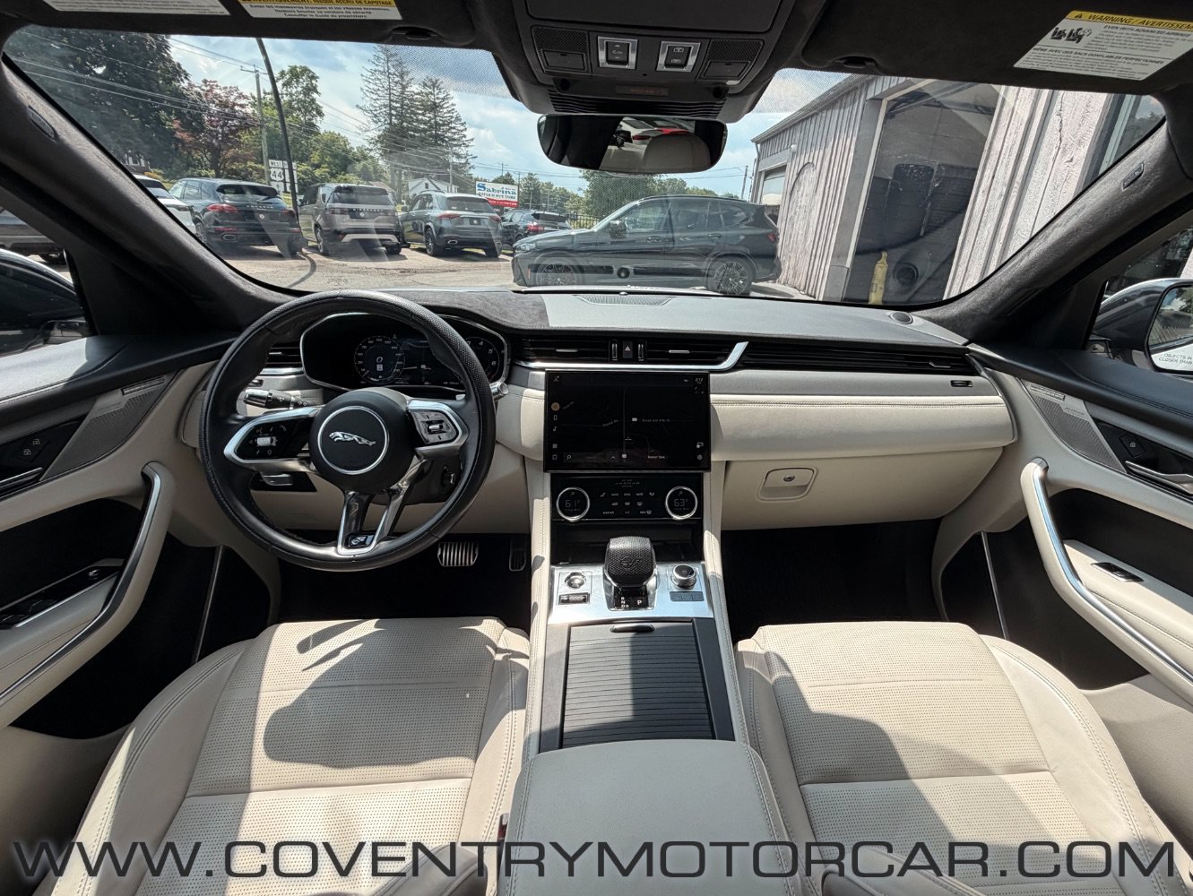 Used 2021 Jaguar F-PACE SVR AWD/4WD image 25