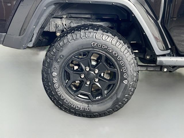 Used 2022 Jeep Gladiator Willys image 37
