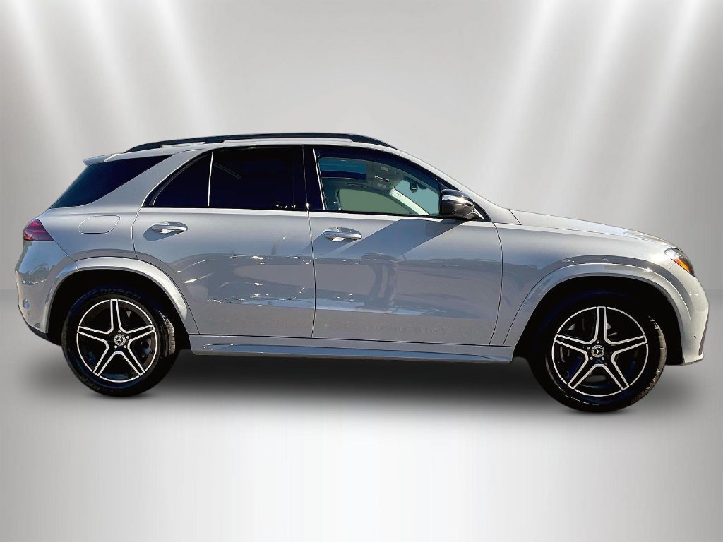 Certified 2025 Mercedes-Benz GLE 350 4MATIC image 4