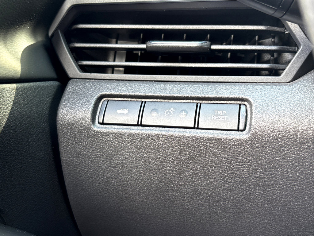 Used 2023 Nissan Altima 2.5 S image 12