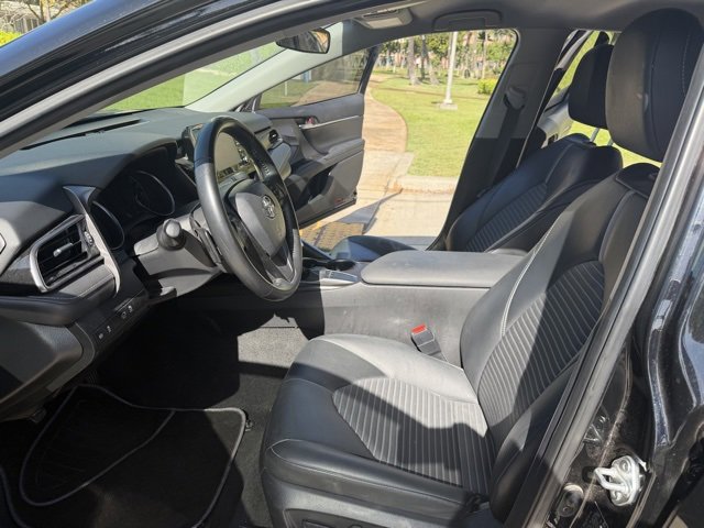 Used 2024 Toyota Camry SE image 5