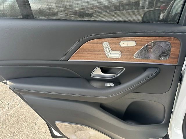 New 2026 Mercedes-Benz GLS 580 4MATIC image 20