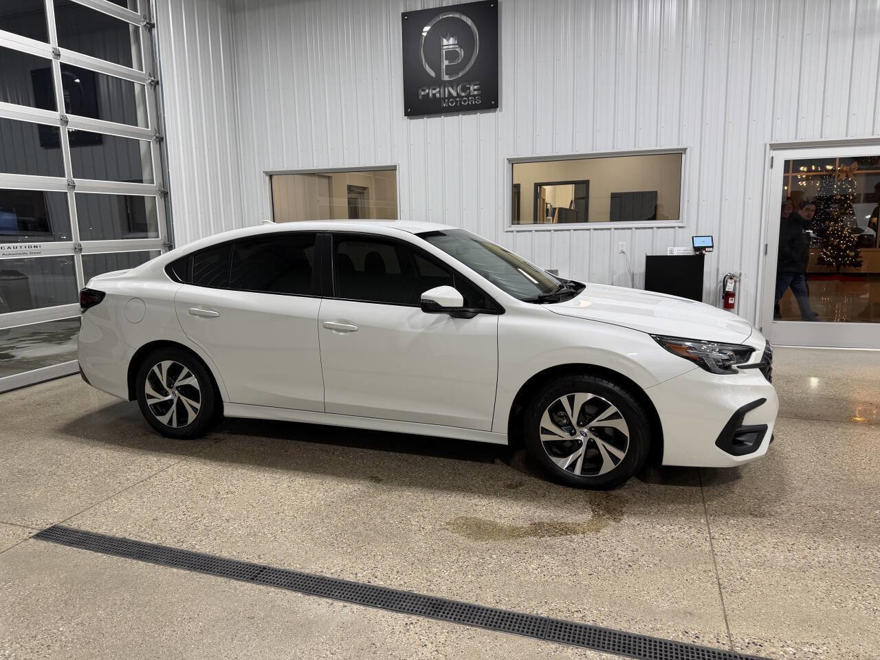 Used 2023 Subaru Legacy Premium image 8