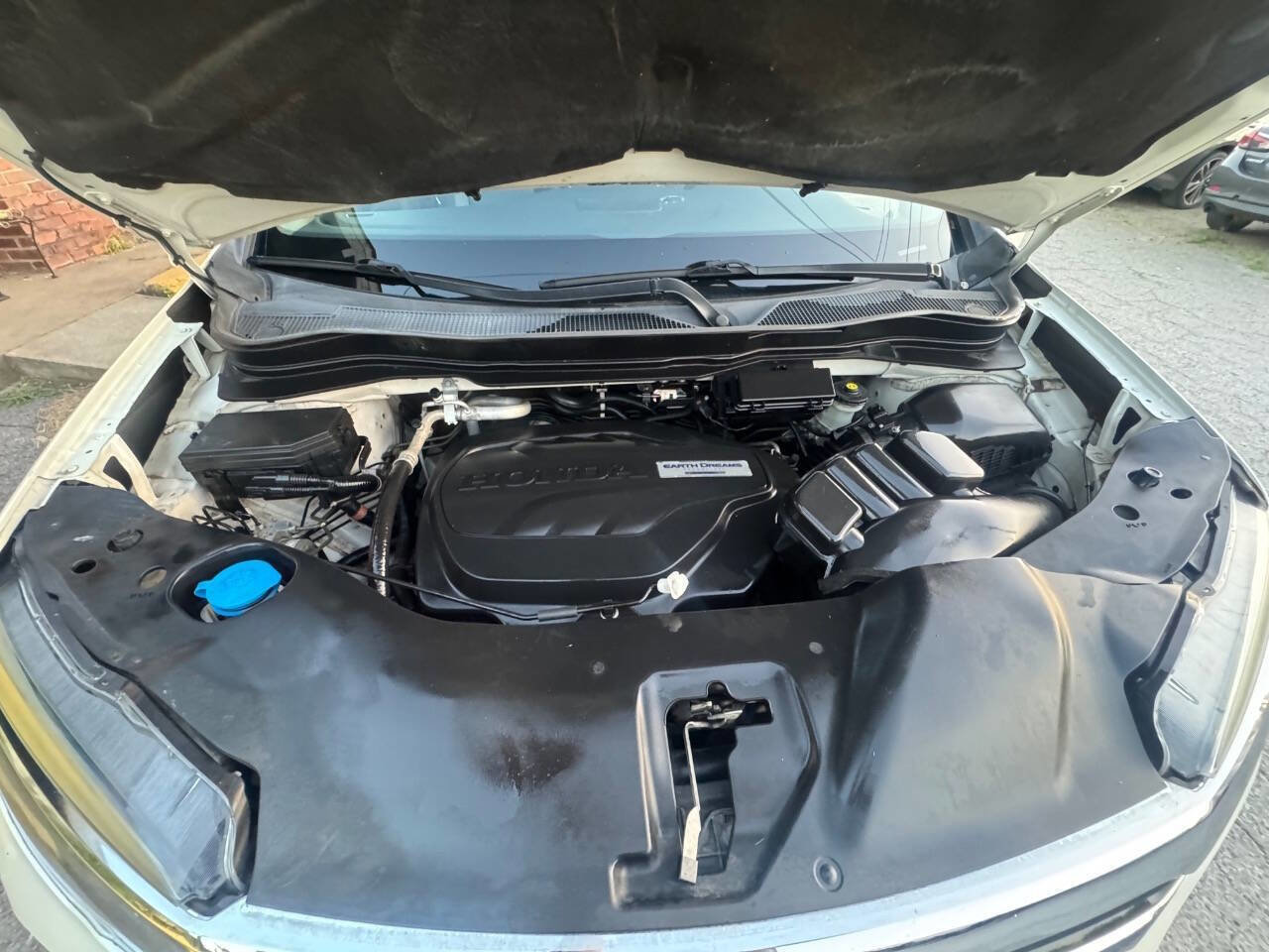 Used 2018 Honda Pilot Touring image 31