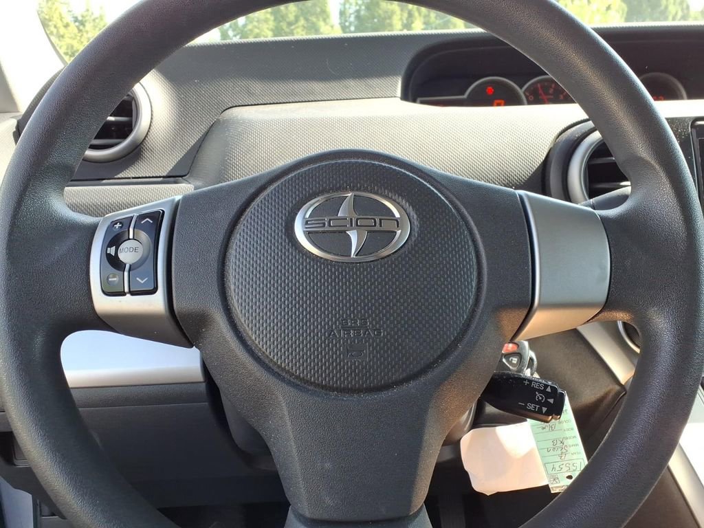 Used 2012 Scion xB FWD image 19