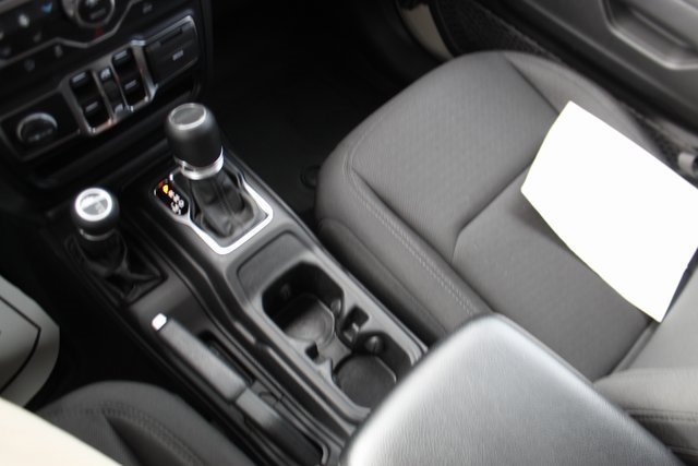 Used 2022 Jeep Gladiator Sport image 20